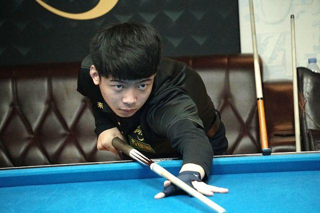 因三名球员 因三名球员